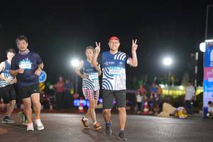 BIB: 
                            <button type="button" onclick="openModal(23363451)" class="btn btn-primary btn-sm float-right btn-popup" data-toggle="modal" data-target=".modal-high-quality">
                        <i class="fas fa-shopping-cart"></i> Add to Cart
                    </button>
                                            <button type="button" onclick="isThisMe(23363451, true)" class="btn btn-success btn-sm float-right btn-popup btn-isme hidden" data-toggle="tooltip" data-placement="bottom" title="นี่คือรูปของคุณใช่ไหม คลิกที่นี่เพื่อเอาเข้าอัลบั้ม">
                        <i class="fas fa-plus"></i> Add to album
                    </button>
                    <button type="button" onclick="isThisMe(23363451, false)" class="btn btn-warning btn-sm float-right btn-popup btn-isnotme hidden">
                        <i class="fas fa-ban"></i> Remove from album
                    </button>